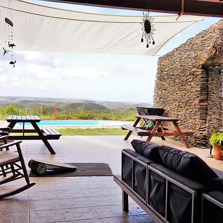 Russo Surf - Vale Figueiras Resort *