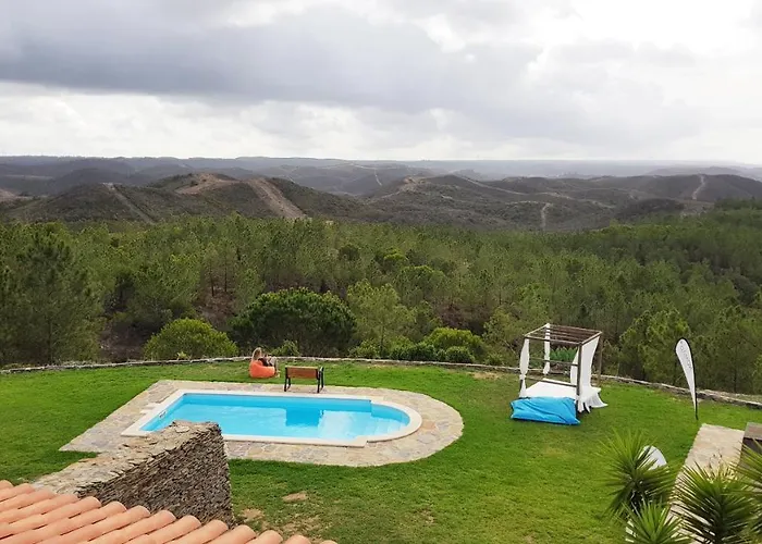 Russo Surf - Vale Figueiras リゾート アルジェズール